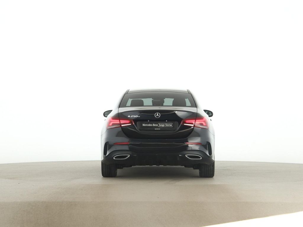 Mercedes-Benz A 250 2022