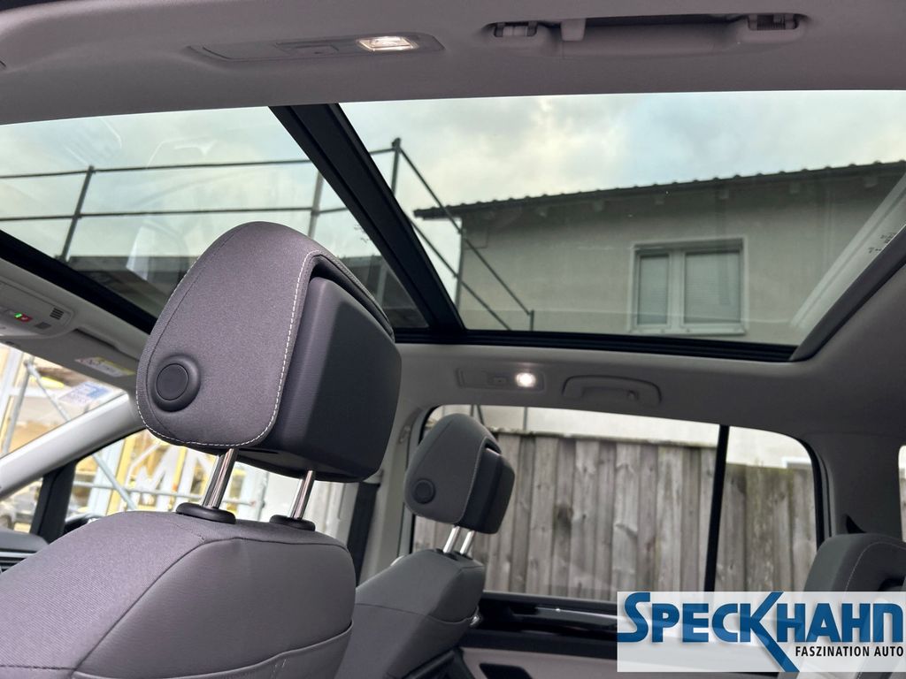 Volkswagen Touran 2024