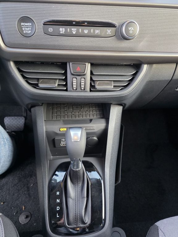 Ford Tourneo Courier 2025