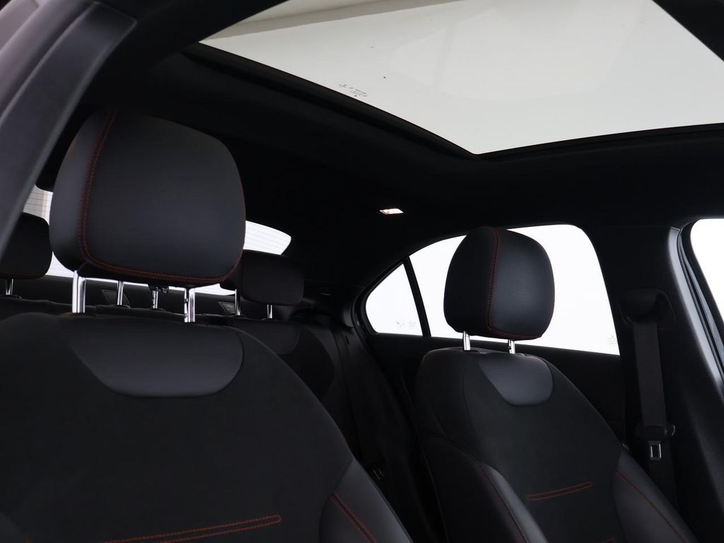 Mercedes-Benz A 250 2022