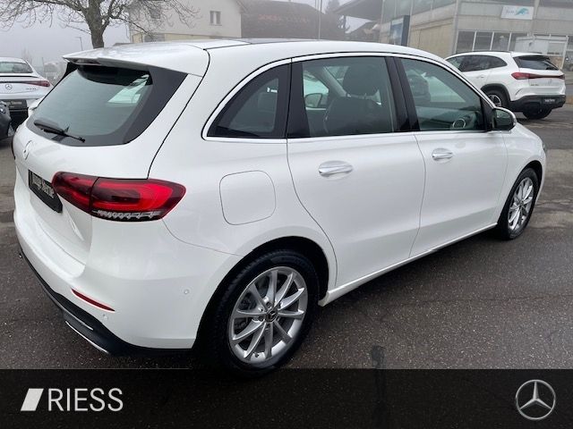 Mercedes-Benz B 250 2021