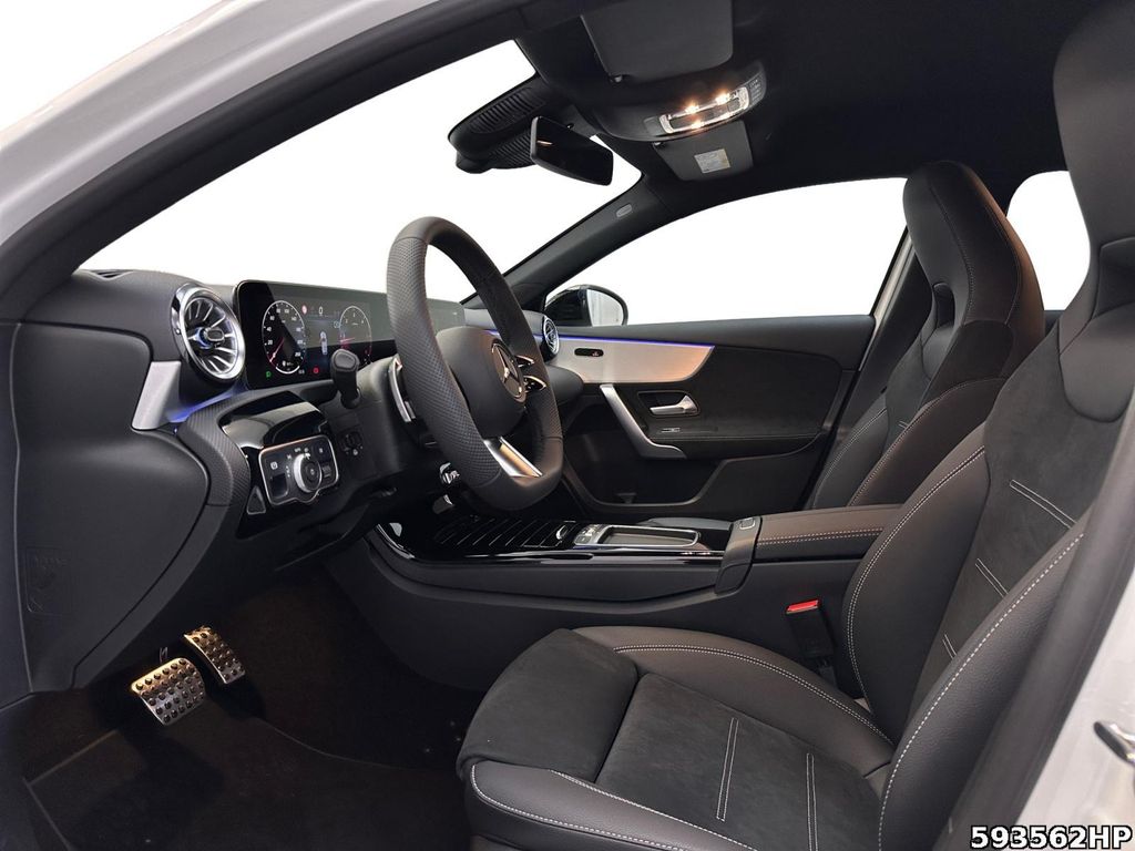 Mercedes-Benz A 180 2026