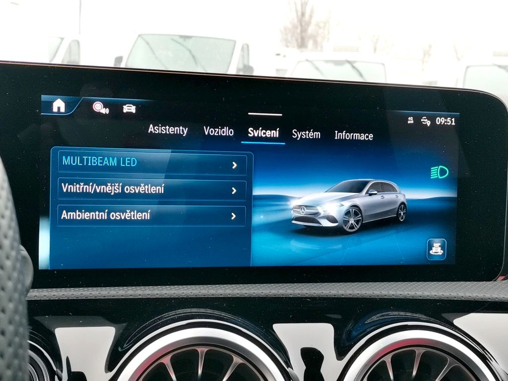 Mercedes-Benz A 200 2024