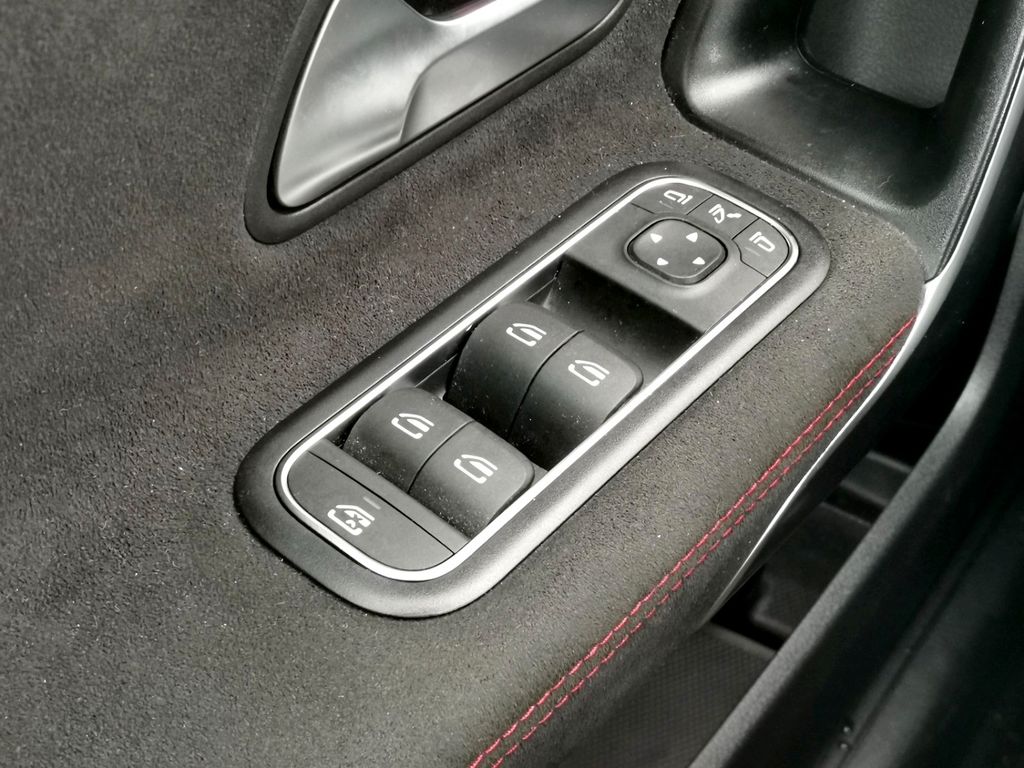 Mercedes-Benz A 200 2024