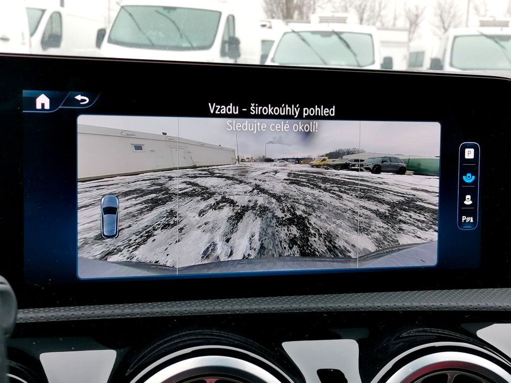 Mercedes-Benz A 200 2024