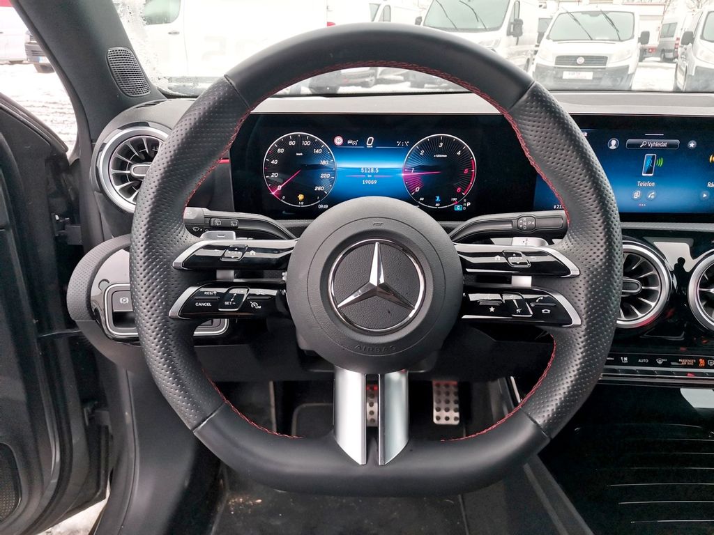 Mercedes-Benz A 200 2024