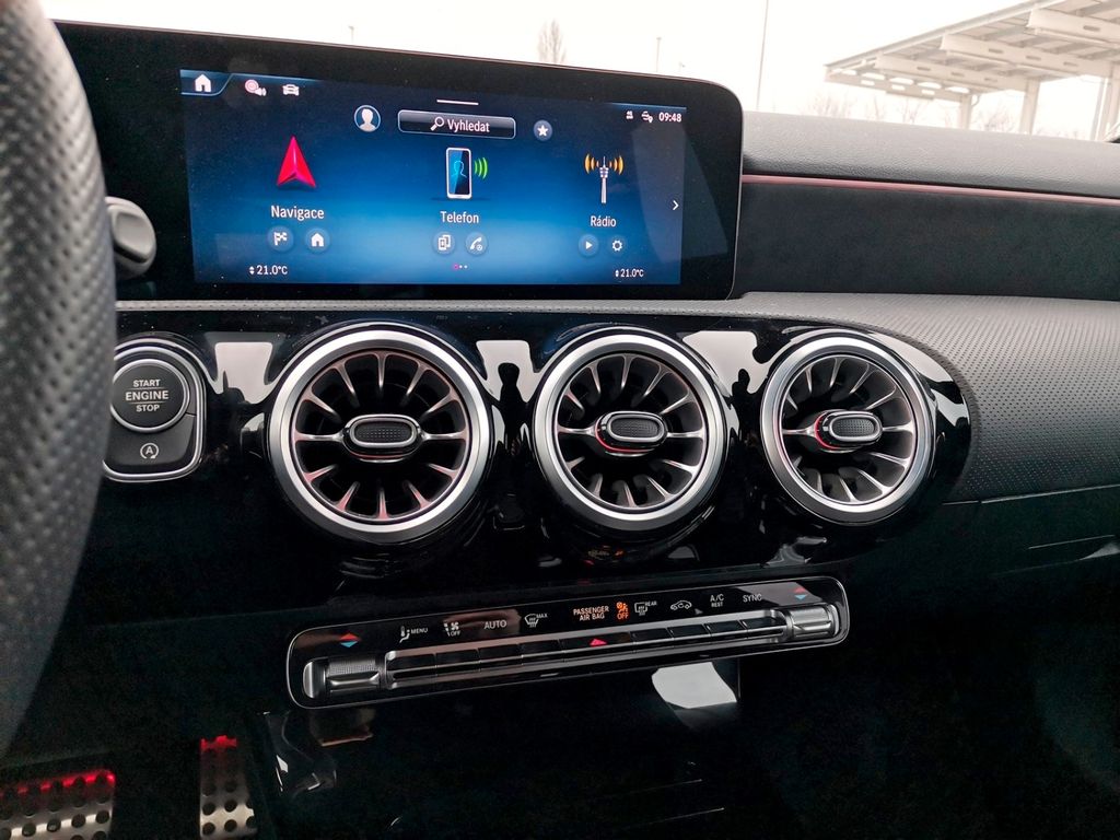 Mercedes-Benz A 200 2024