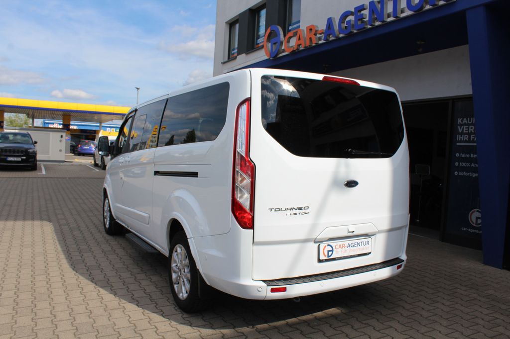 Ford Tourneo Custom 2023