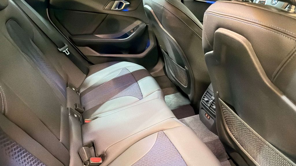 BMW 218 Gran Coupé 2024