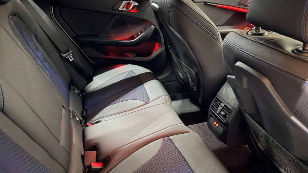 BMW 218 Gran Coupé 2024