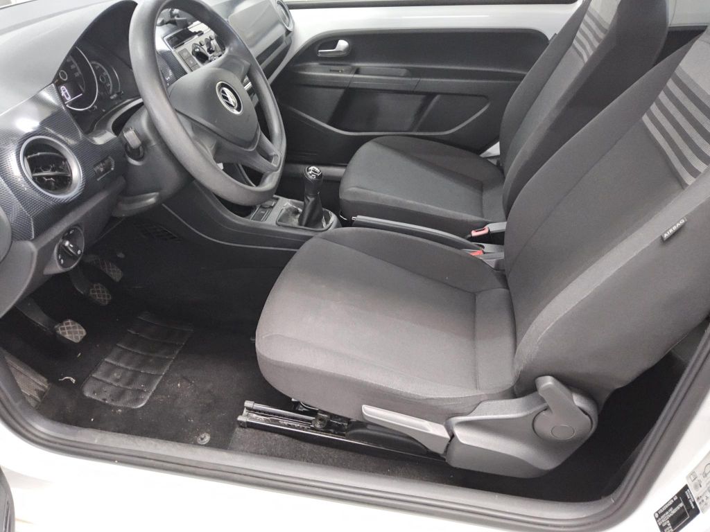 Volkswagen up! 2021