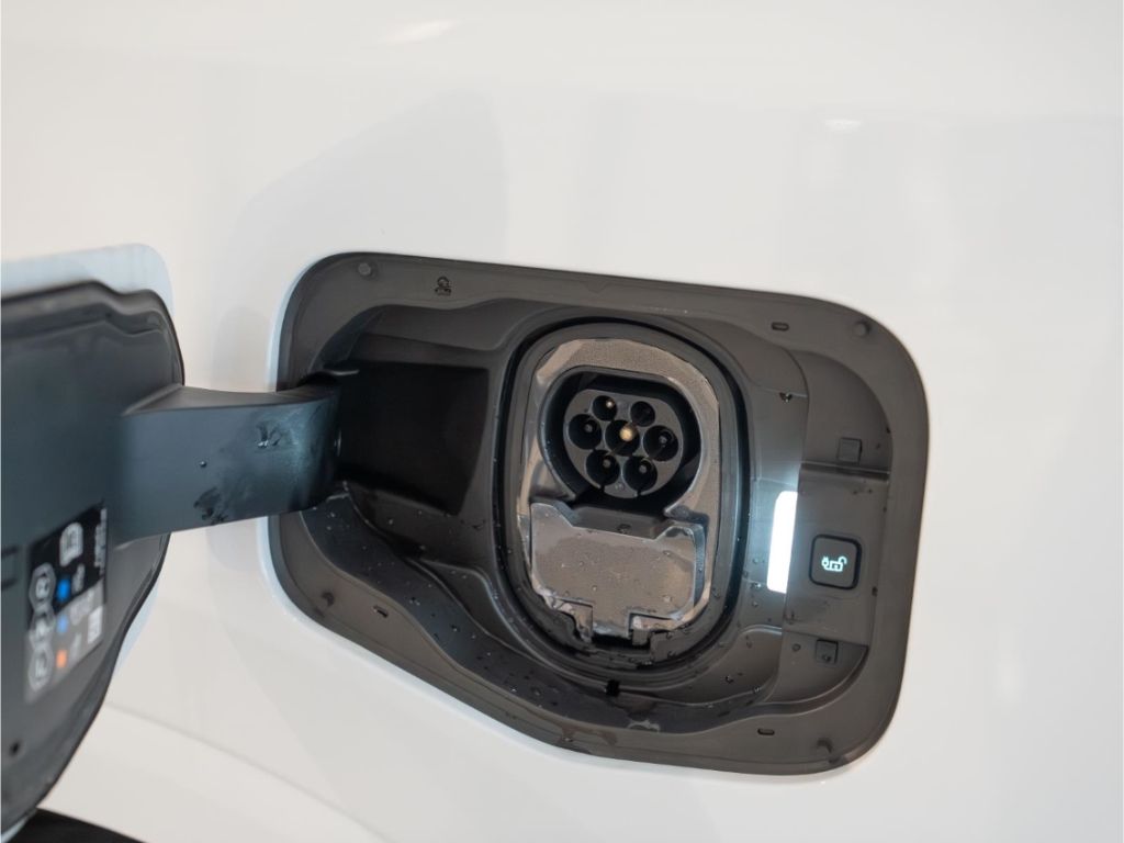 Ford Transit Courier 2025