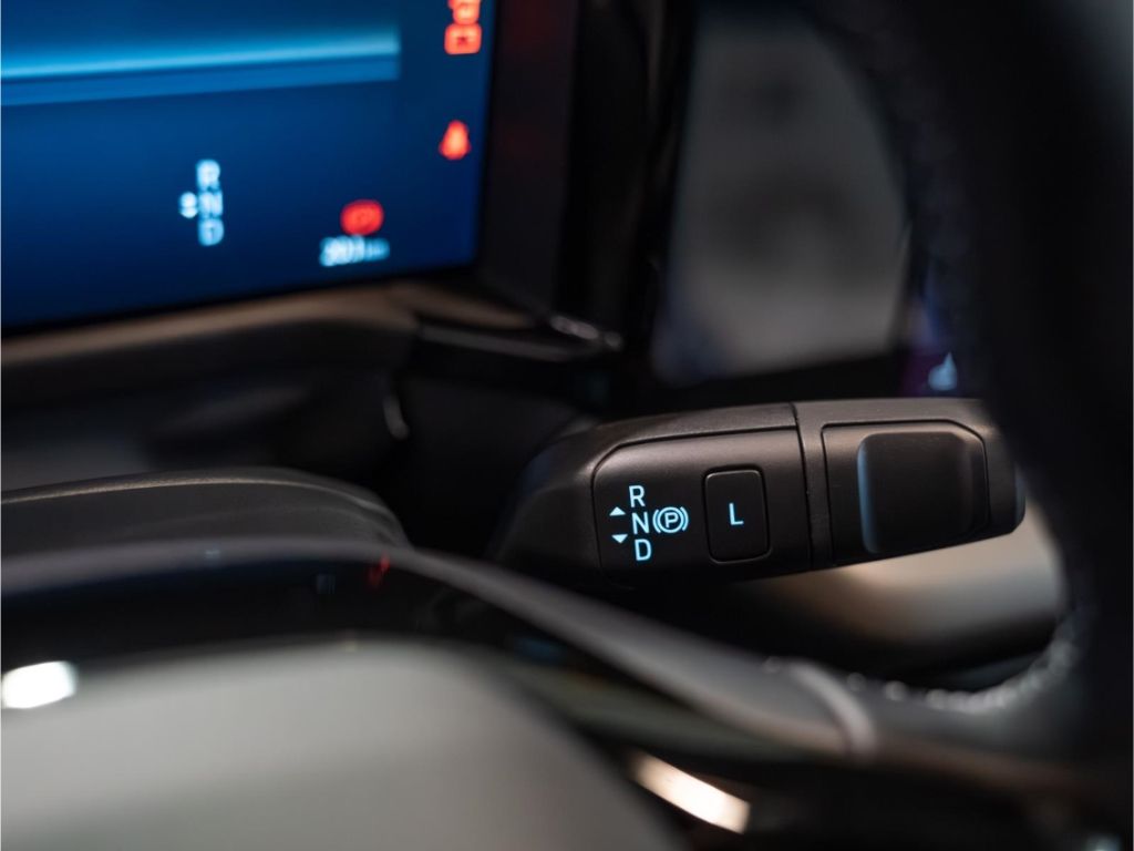 Ford Transit Courier 2025