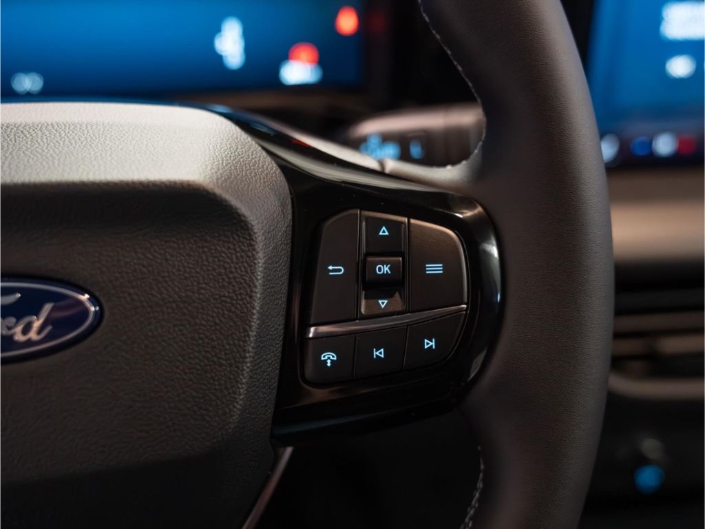 Ford Transit Courier 2025