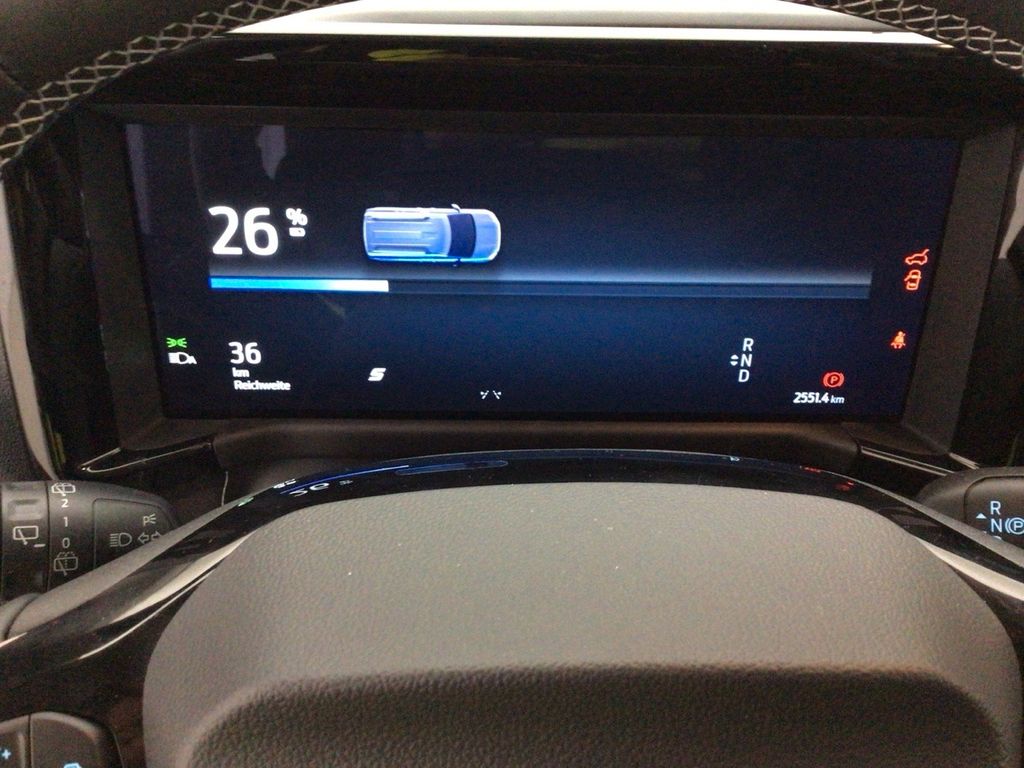 Ford Tourneo Courier 2025