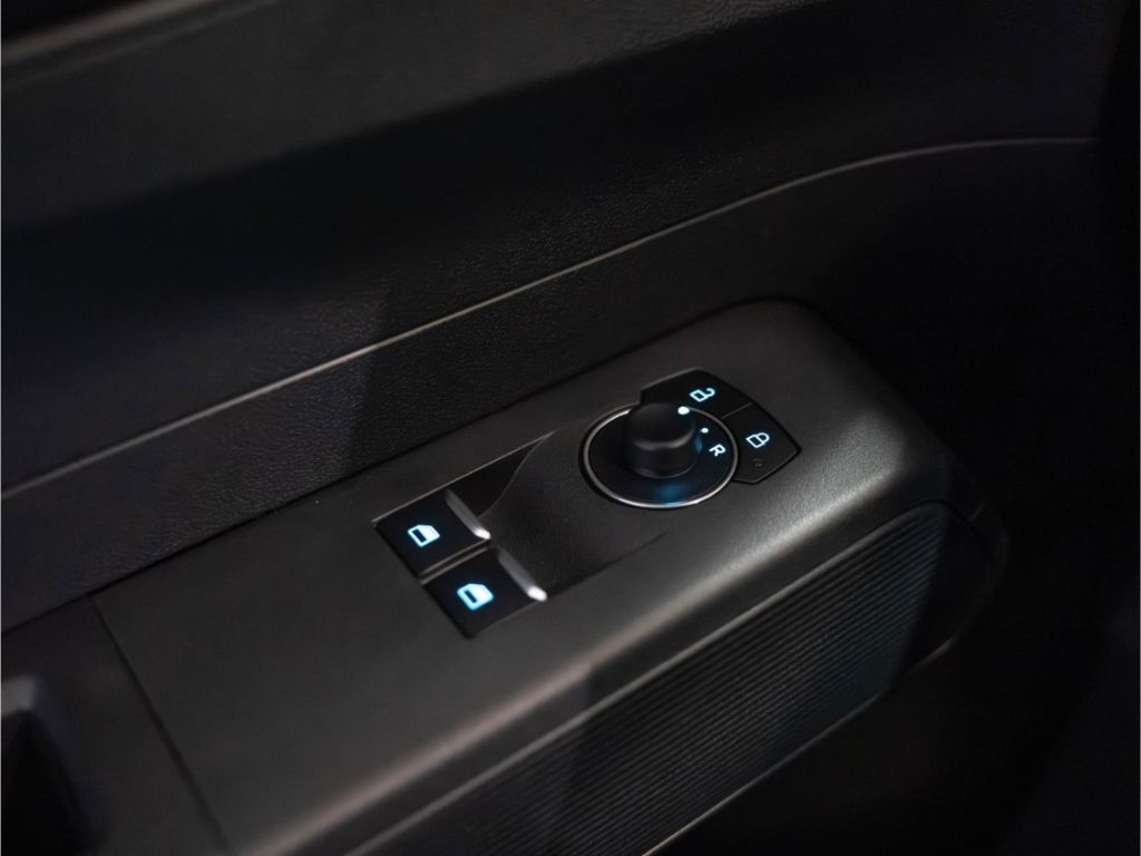 Ford Transit Courier 2025