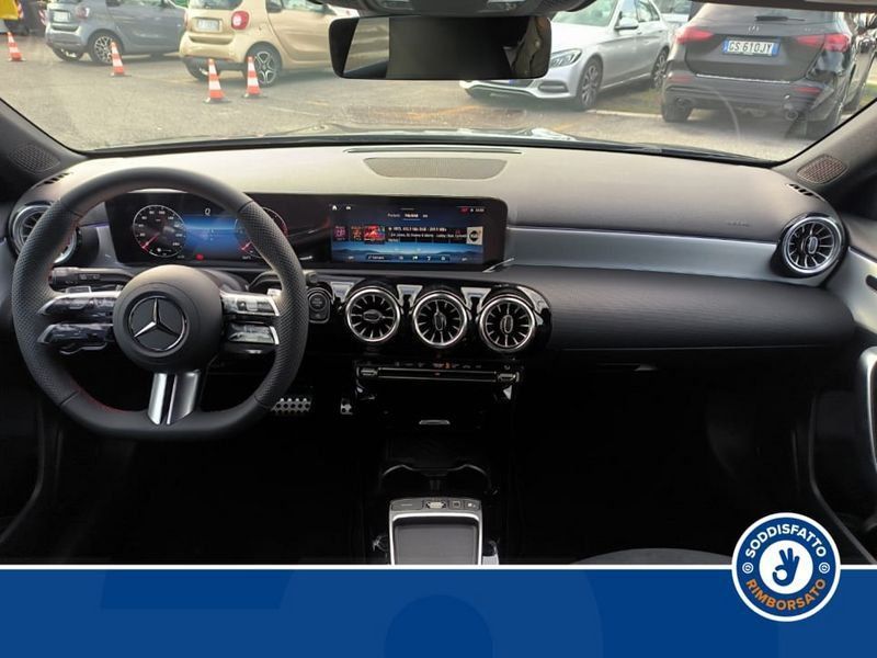 Mercedes-Benz A 180 2025