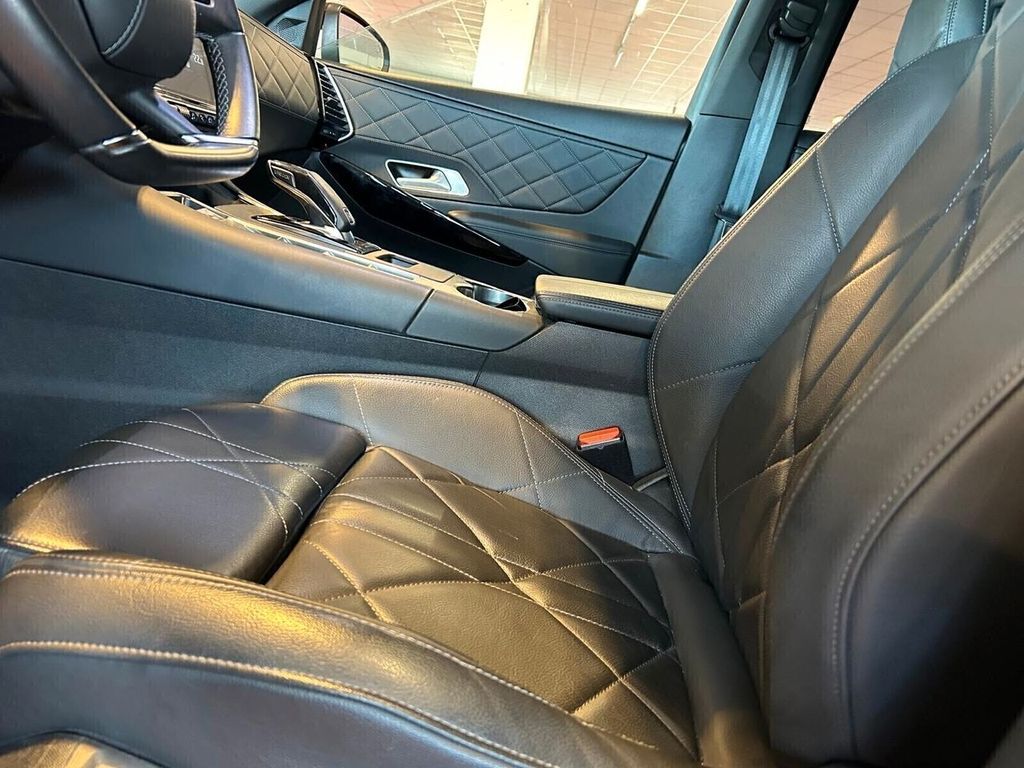 DS Automobiles DS7 (Crossback) 2021