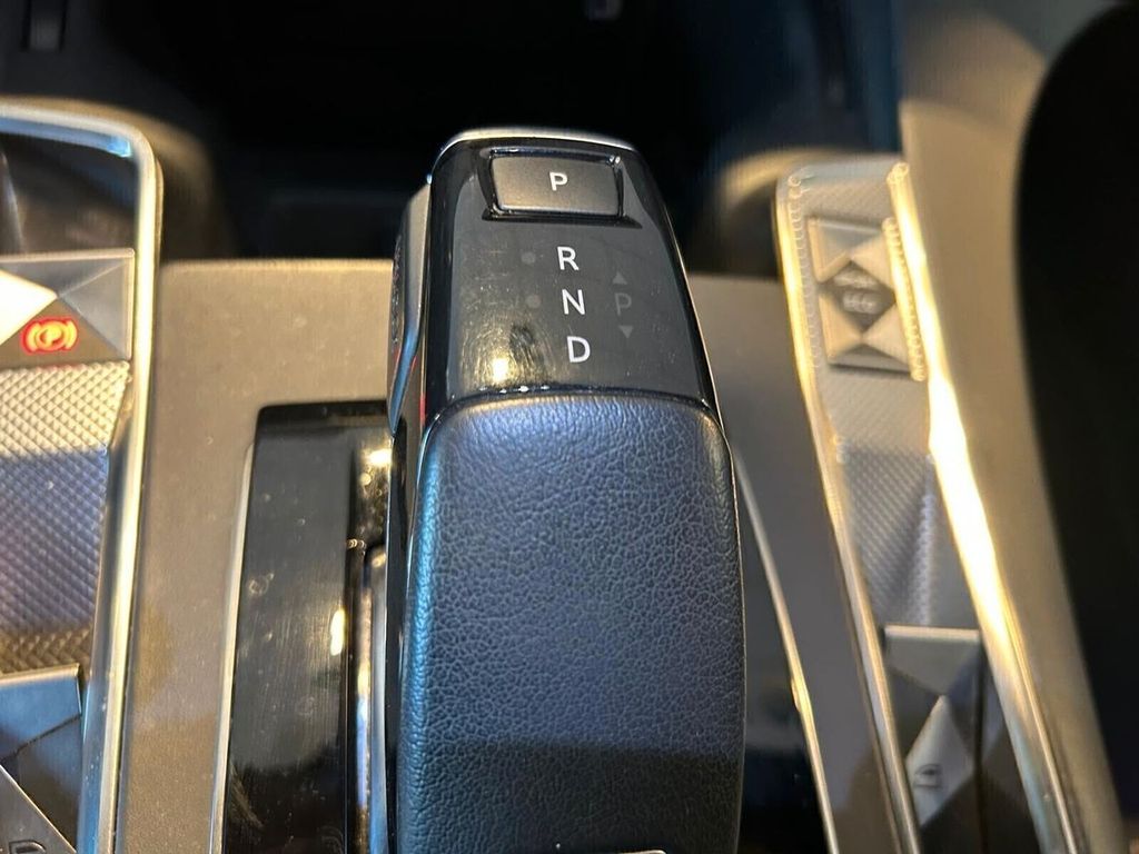 DS Automobiles DS7 (Crossback) 2021