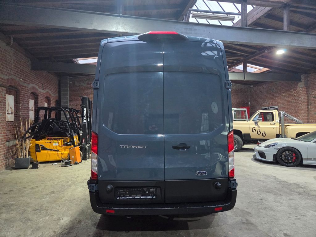 Ford Transit 2021