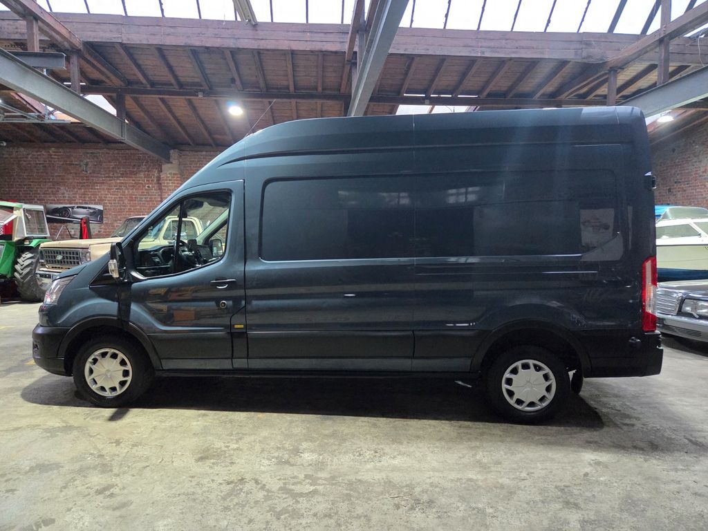 Ford Transit 2021