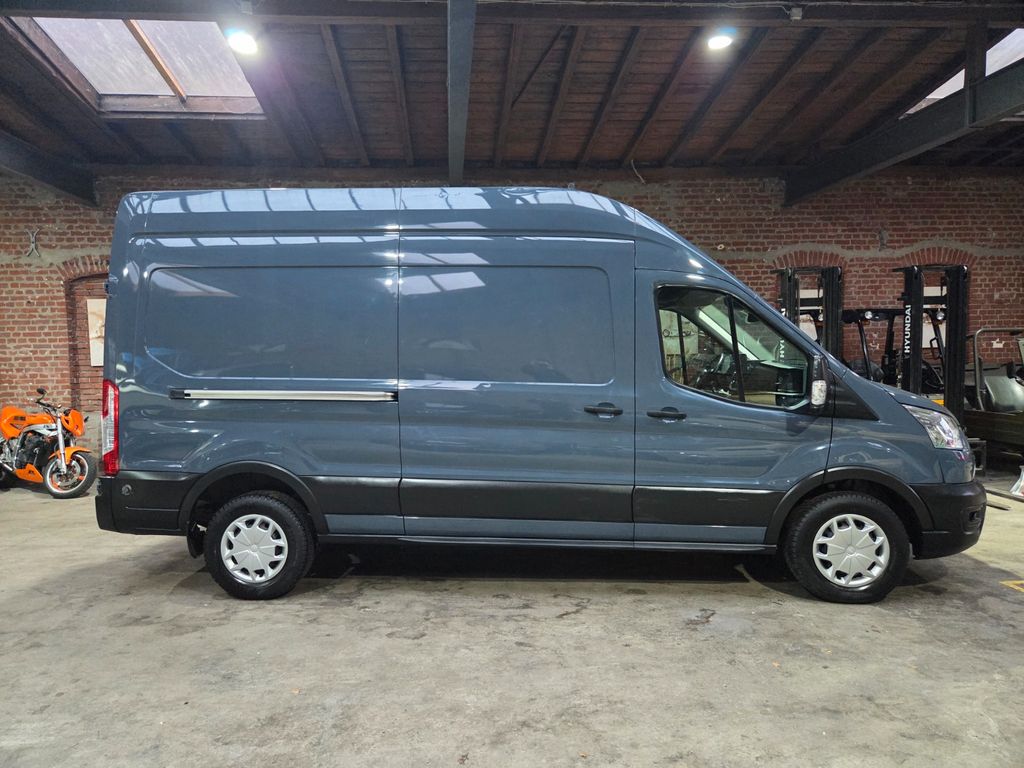 Ford Transit 2021