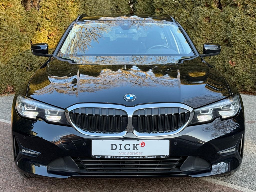 BMW 318 2021