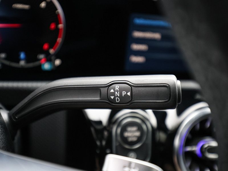 Mercedes-Benz CLA 200 2026