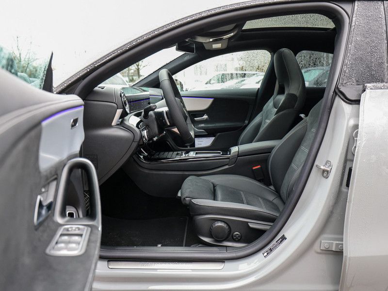 Mercedes-Benz CLA 200 2026