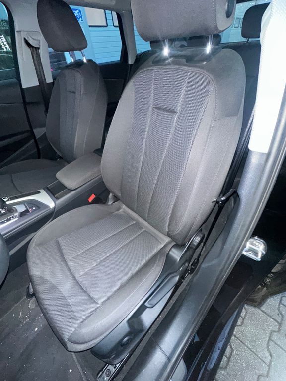 Audi A4 2024
