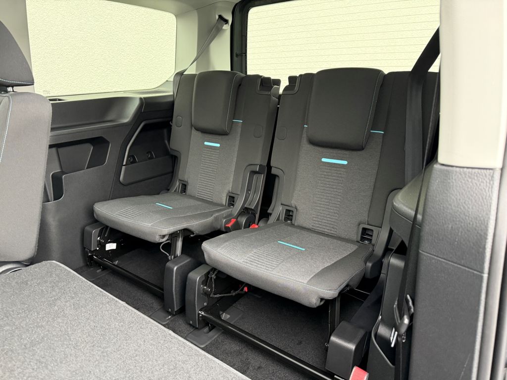 Ford Grand Tourneo