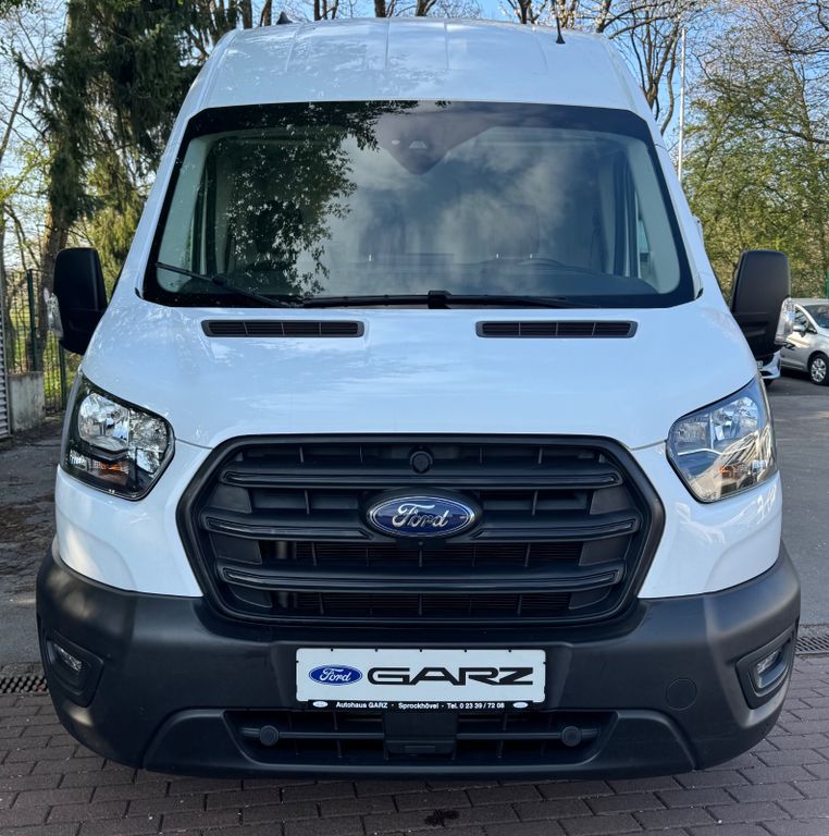 Ford Transit 2024