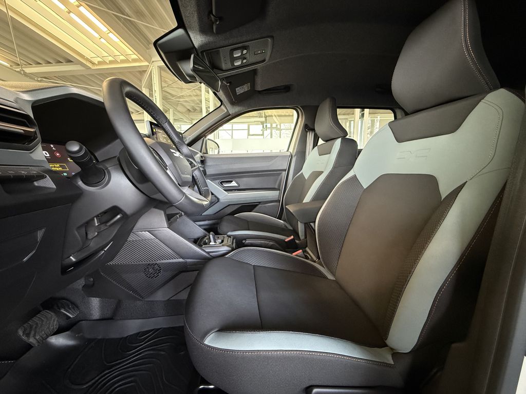 Dacia Duster 2025