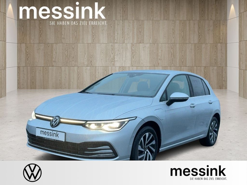 Volkswagen Golf 2022