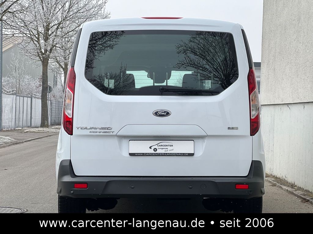 Ford Tourneo Connect 2015