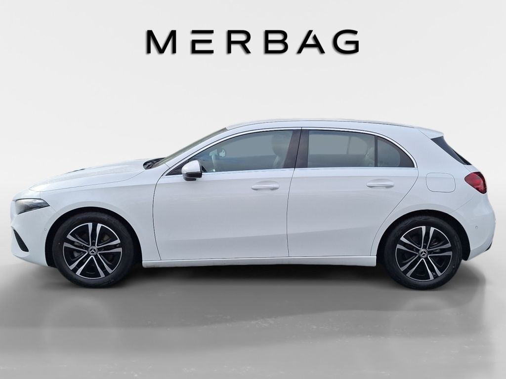 Mercedes-Benz A 180 2024