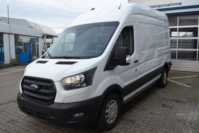 Ford Transit 2024