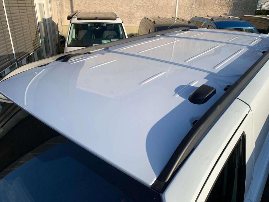 Volkswagen T7 Transporter 2025