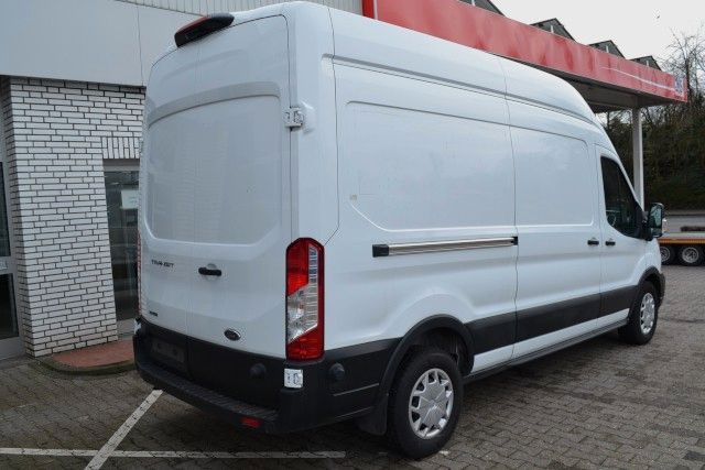 Ford Transit 2024