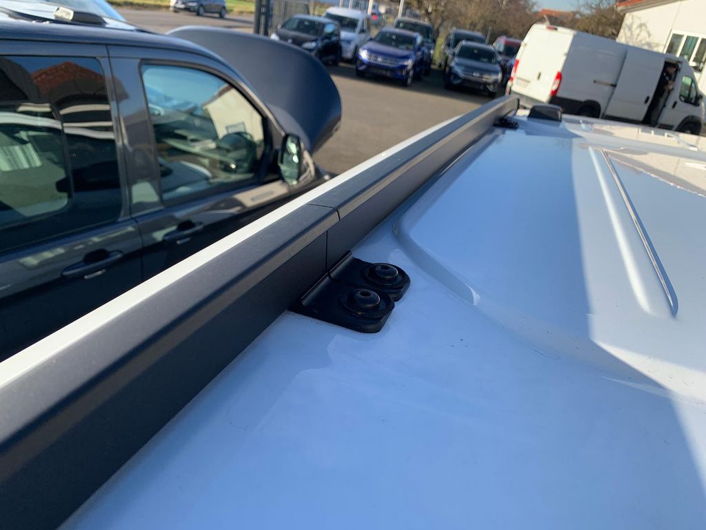 Volkswagen T7 Transporter 2025