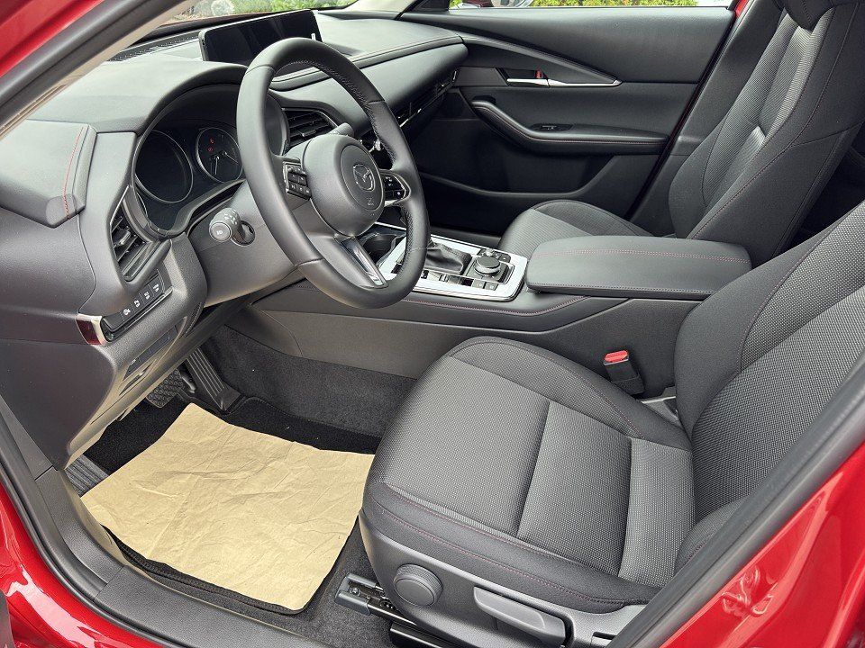 Mazda CX-30 2025