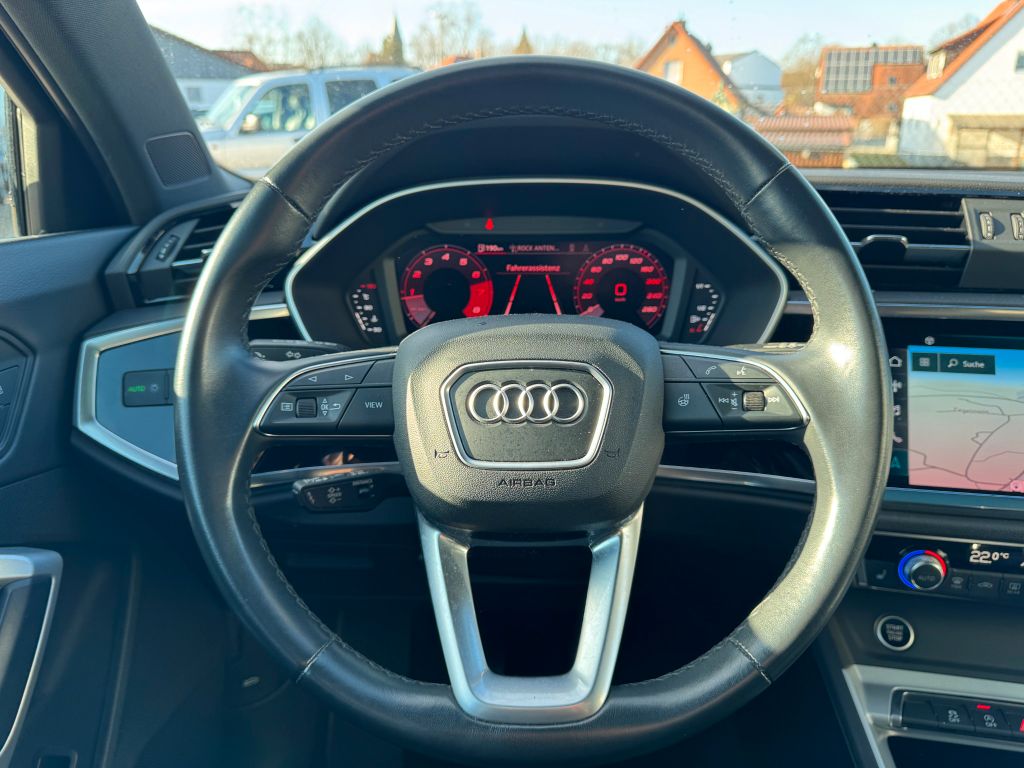 Audi Q3 2021