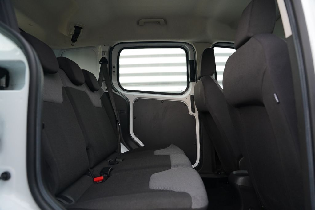 Ford Transit Courier 2018