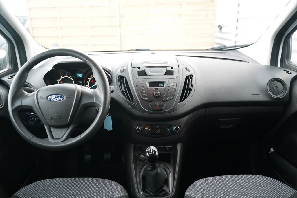 Ford Transit Courier 2018