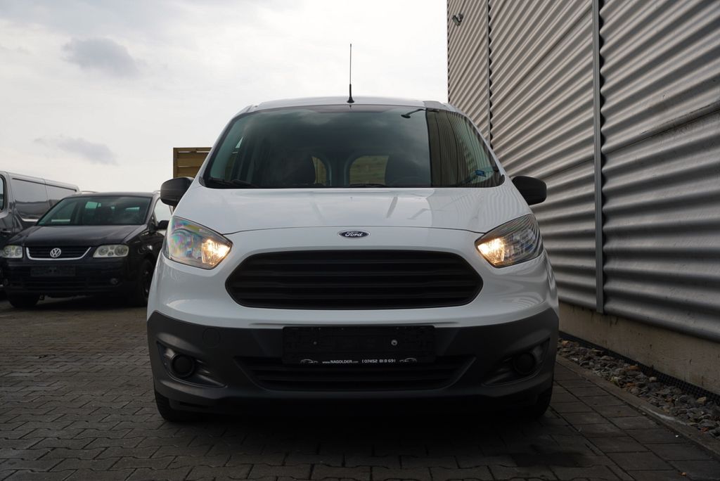 Ford Transit Courier 2018