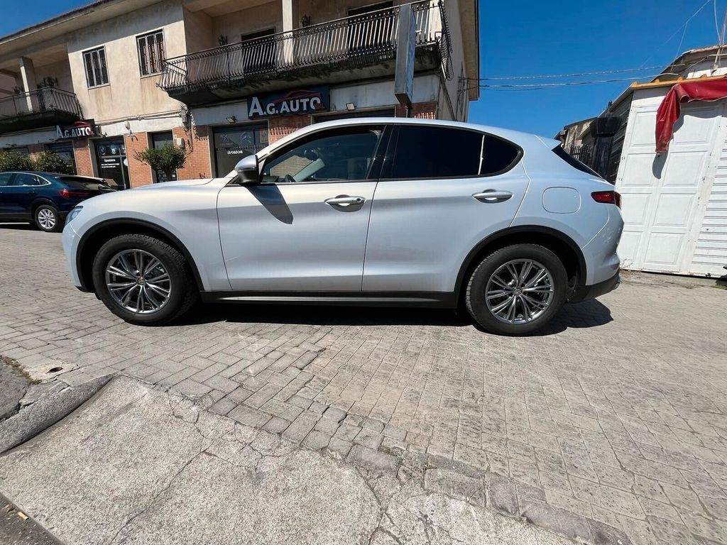 Alfa Romeo Stelvio 2022