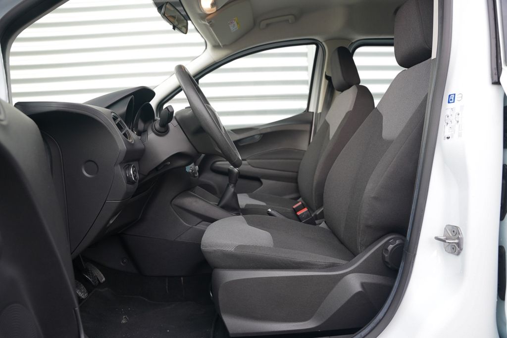 Ford Transit Courier 2018