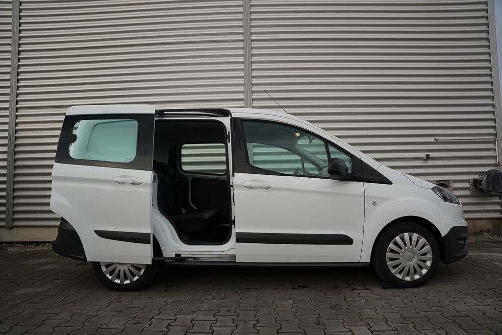 Ford Transit Courier 2018
