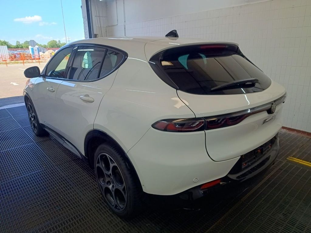 Alfa Romeo Tonale 2024