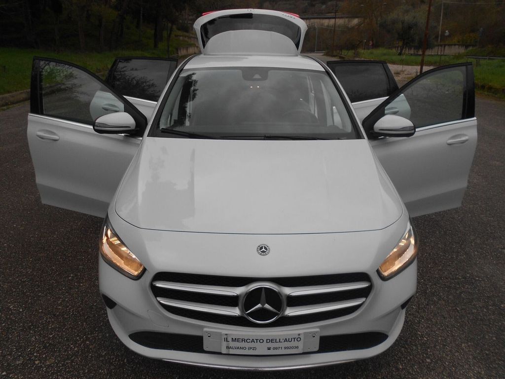 Mercedes-Benz B 200 2020